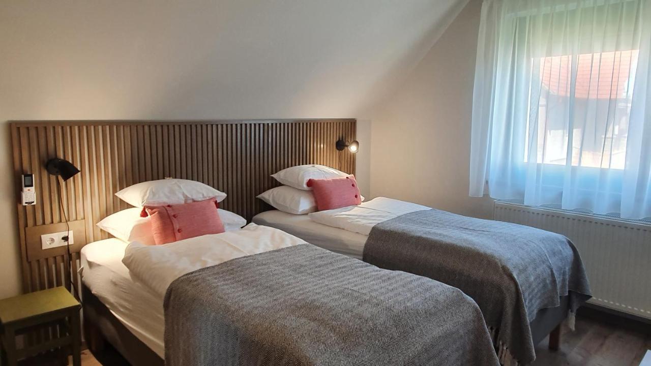 Relax Balaton Apartmanok Балатонфюред Экстерьер фото