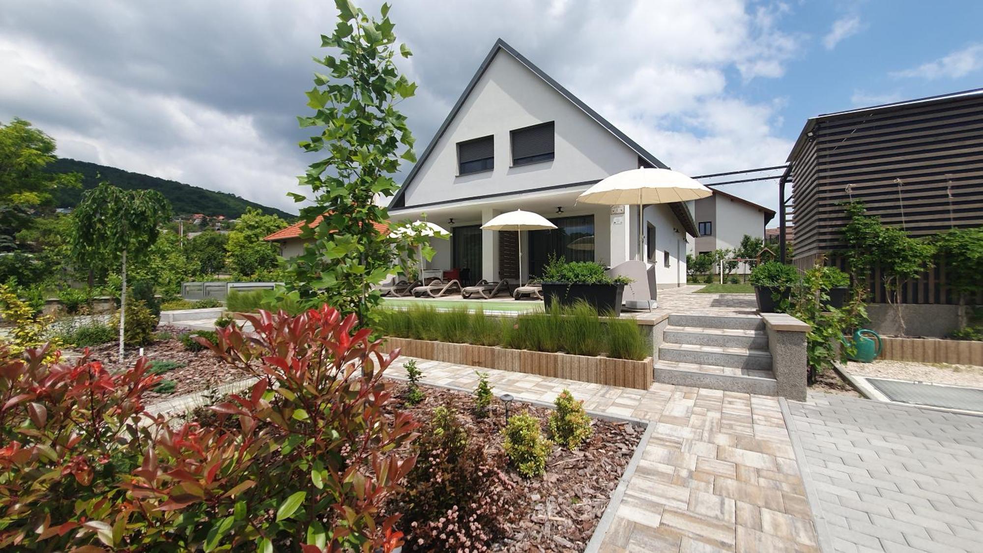 Relax Balaton Apartmanok Балатонфюред Экстерьер фото